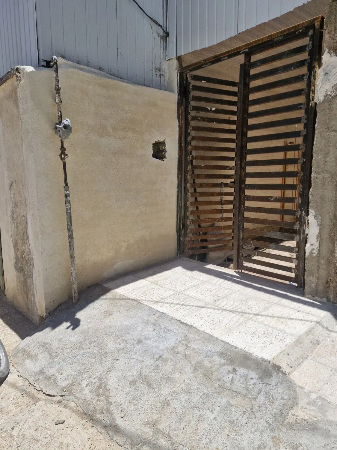 منزل فروشی در خیابان حسینی