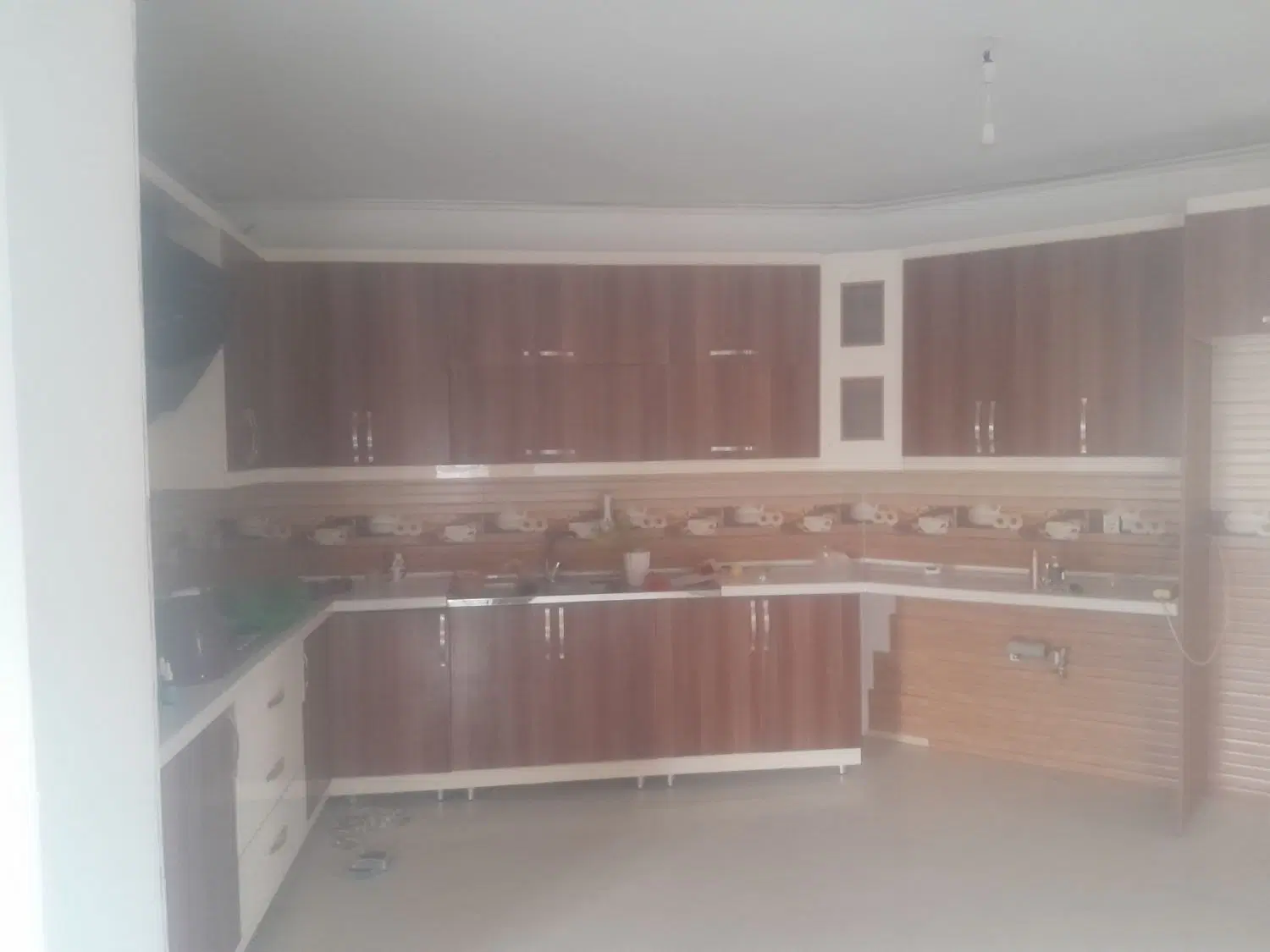 رهن اپارتمان شقایق اطلسی