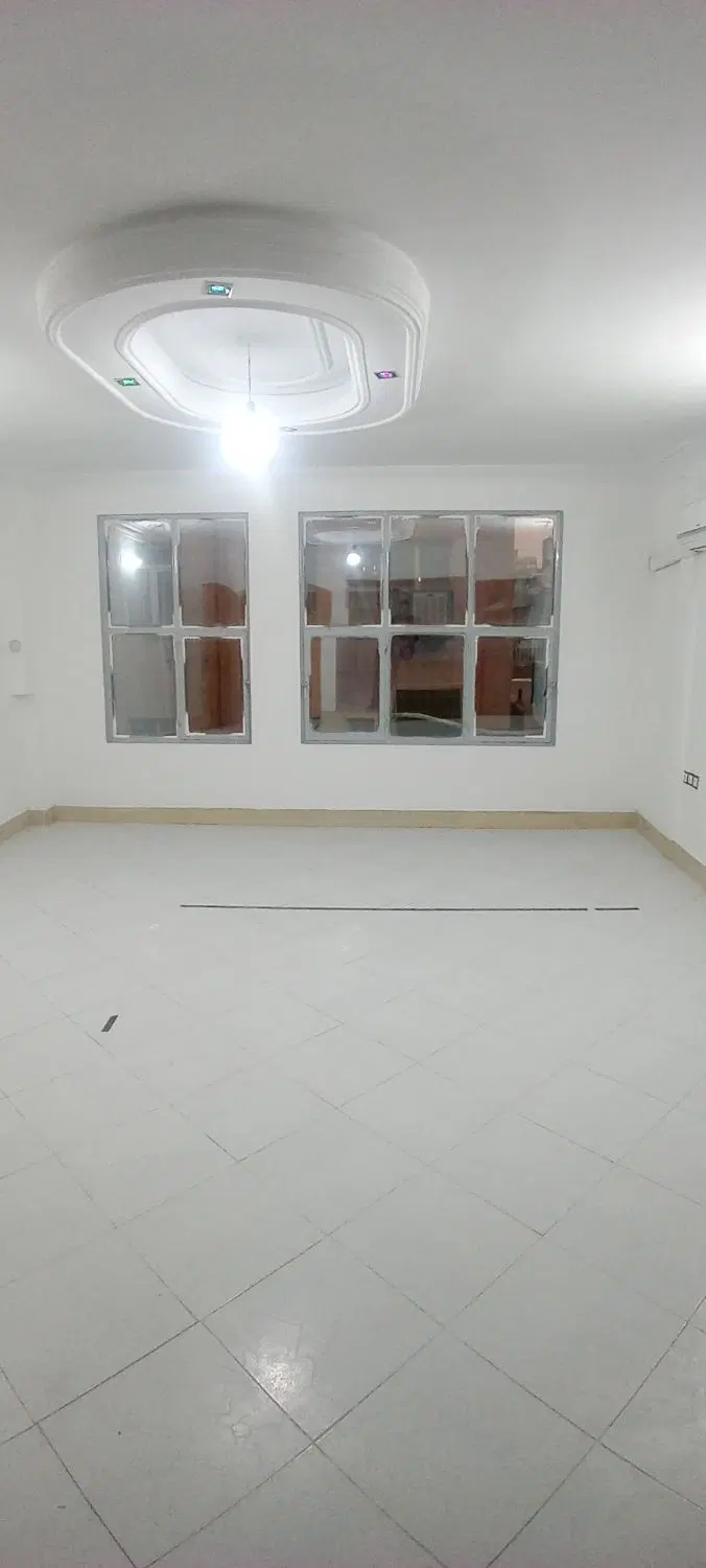 آپارتمان حاشیه میلان
