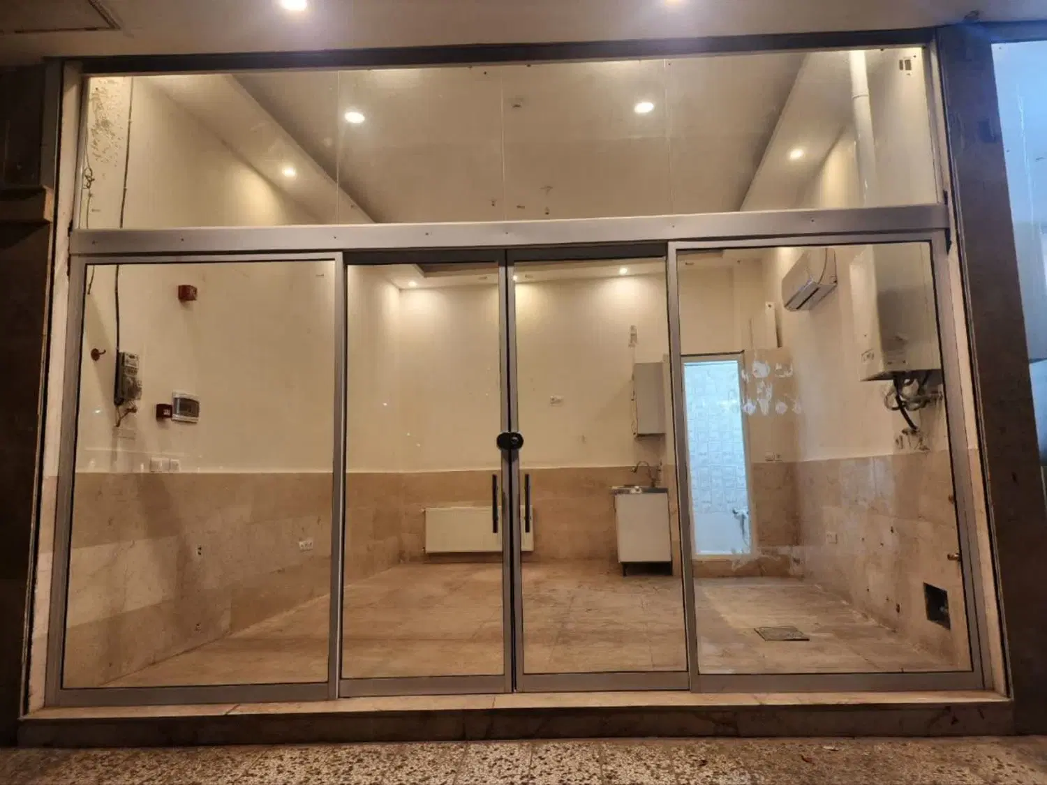 تجاری دائم ۲۹ متری سند شش دانگ داخل الهیه۴۲