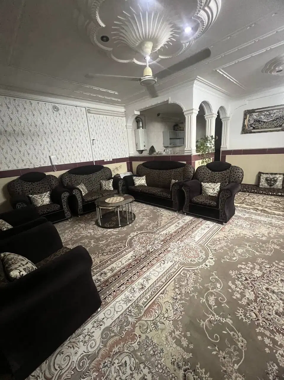 فروش منزل ویلایی ۳ طبقه خوش قیمت
