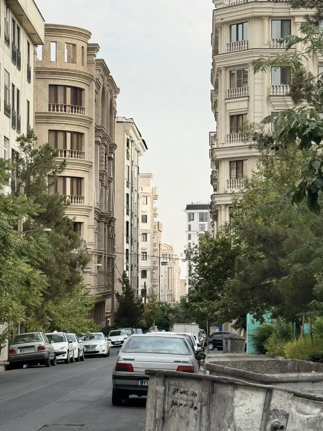 ۱۰۳ متر  نقشه خطی اسانسور پونک کمالی