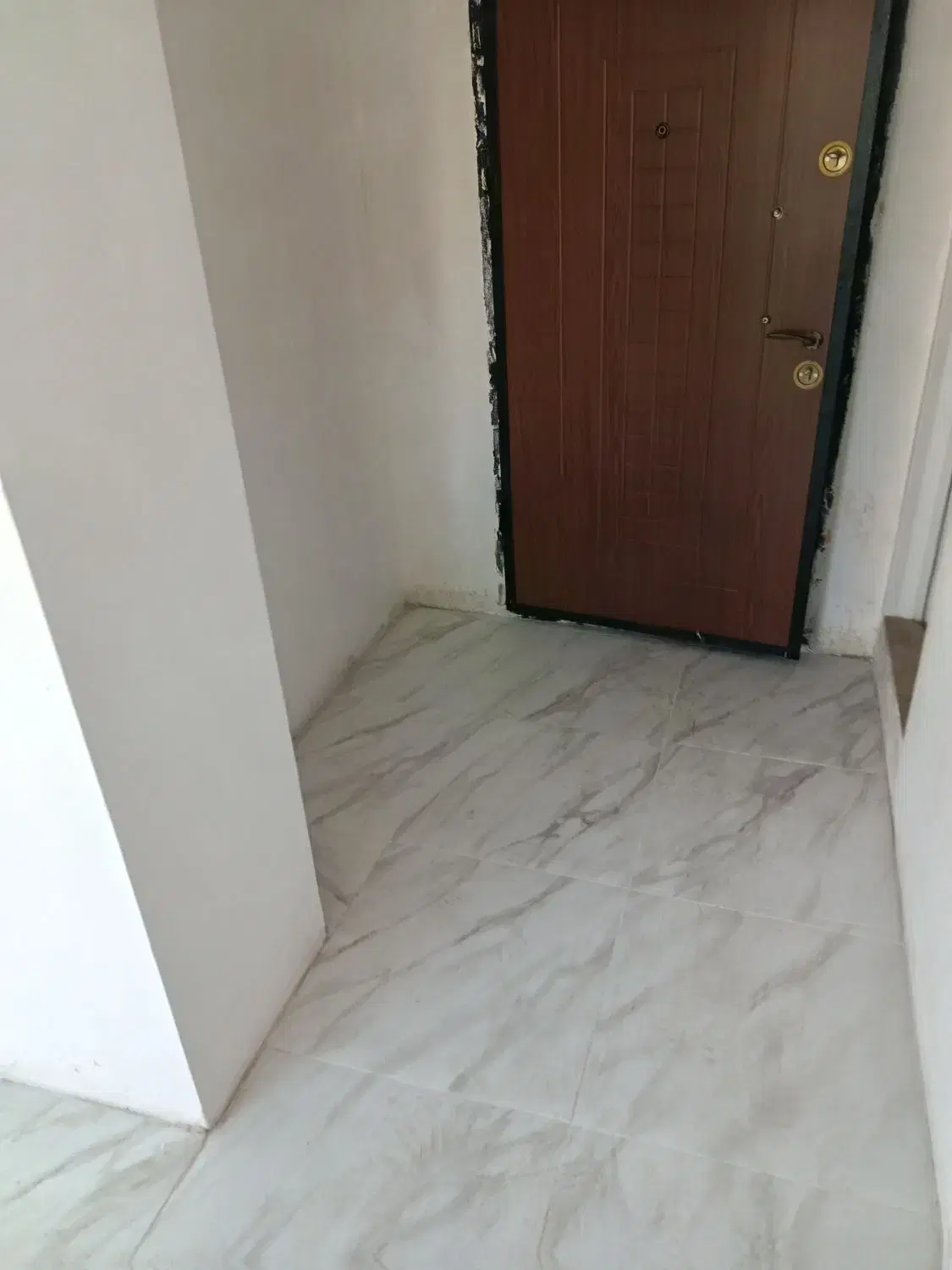 اپارتمان99متری فاز 1