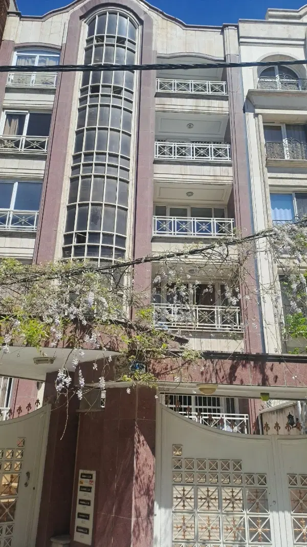 ۸۴متر دوخواب شهرک غرب