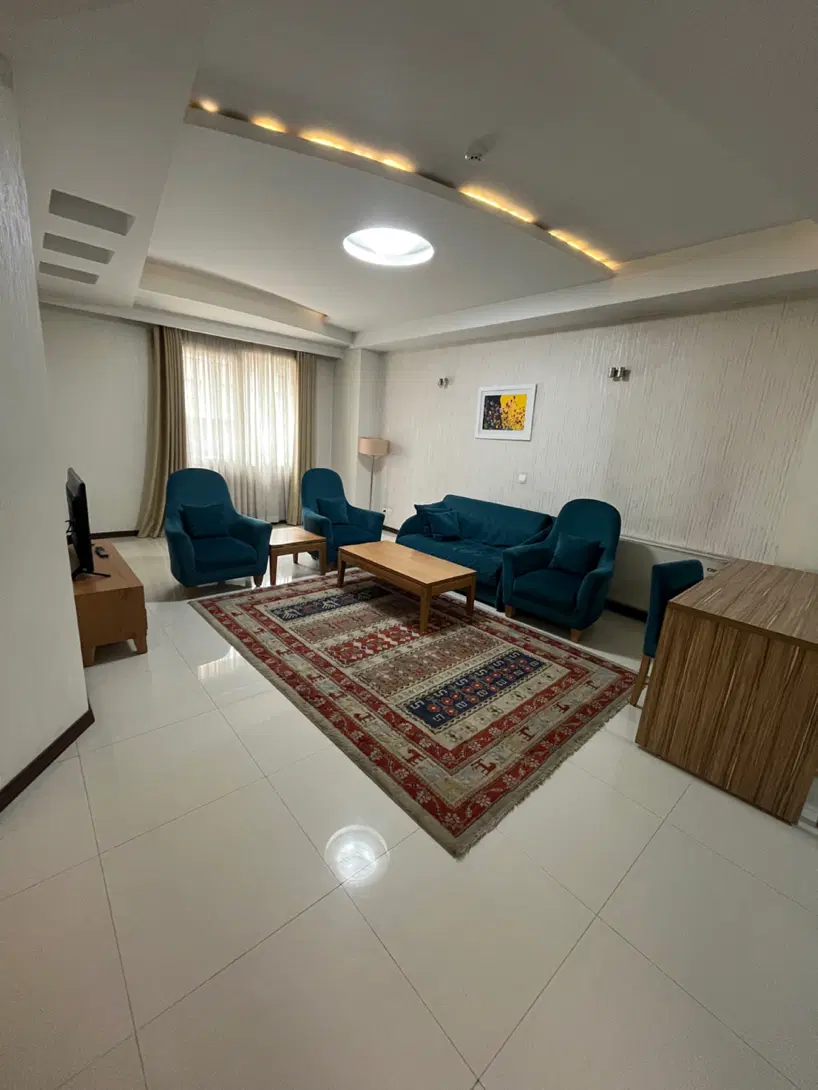 ۶۰متری یک خواب نزدیک حرم (هتل حیات)