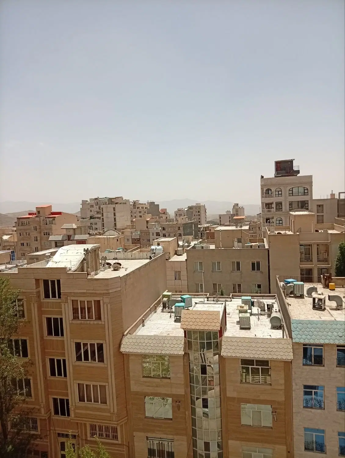 ۸۰ متر لاله صحرا