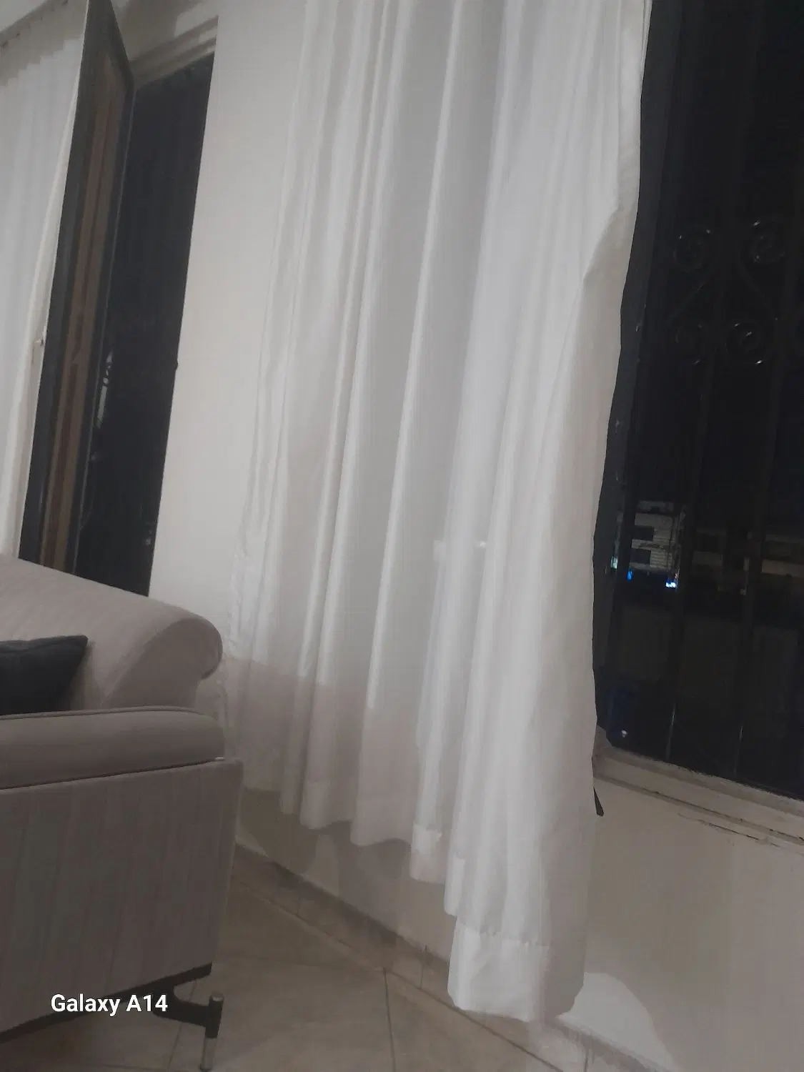 آپارتمان شیک صدف ۴ غربی
