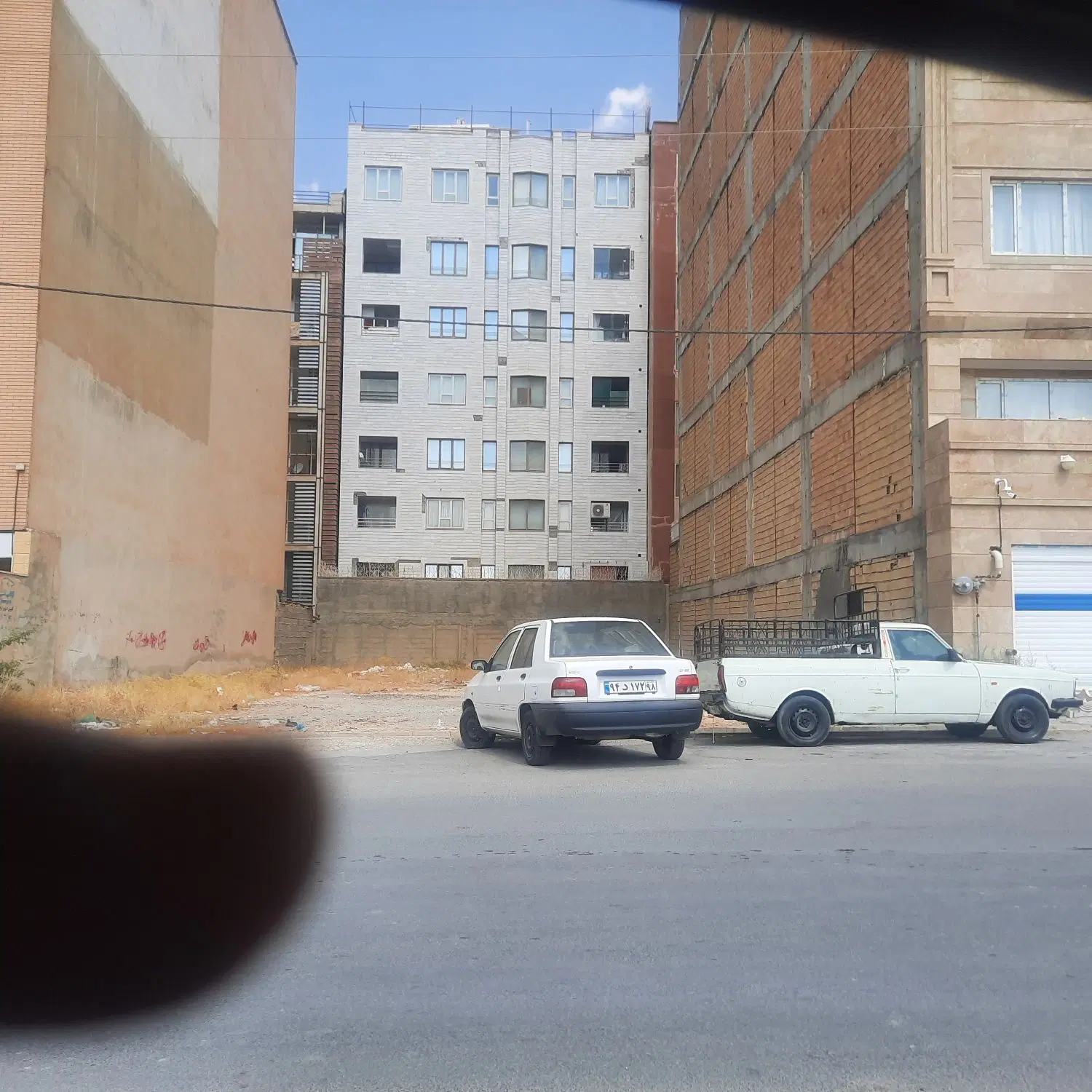 زمین تجاری مسکونی