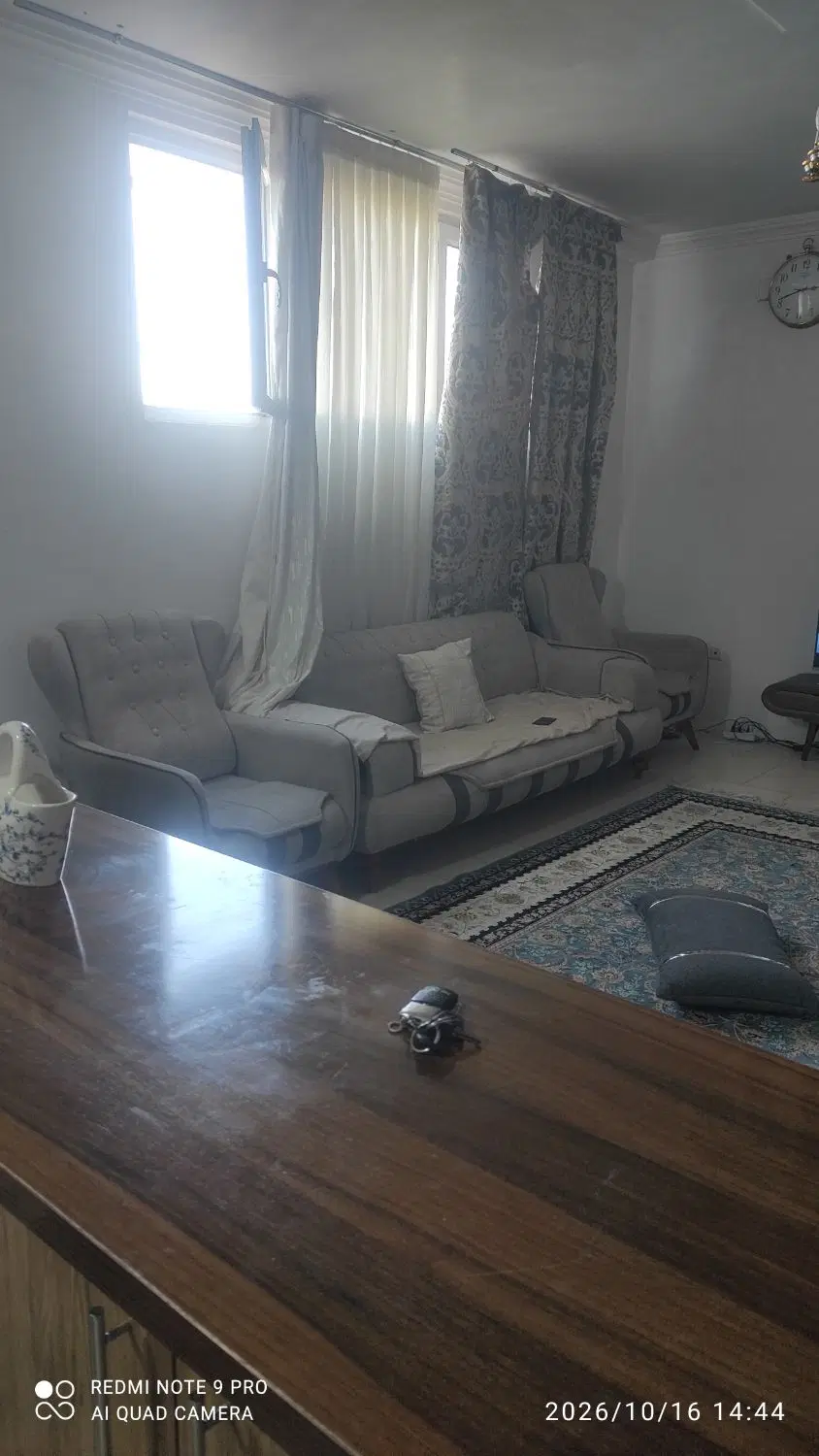 رهن و اجاره واحد 75 متری، آسانسور و پارکینگ دارد