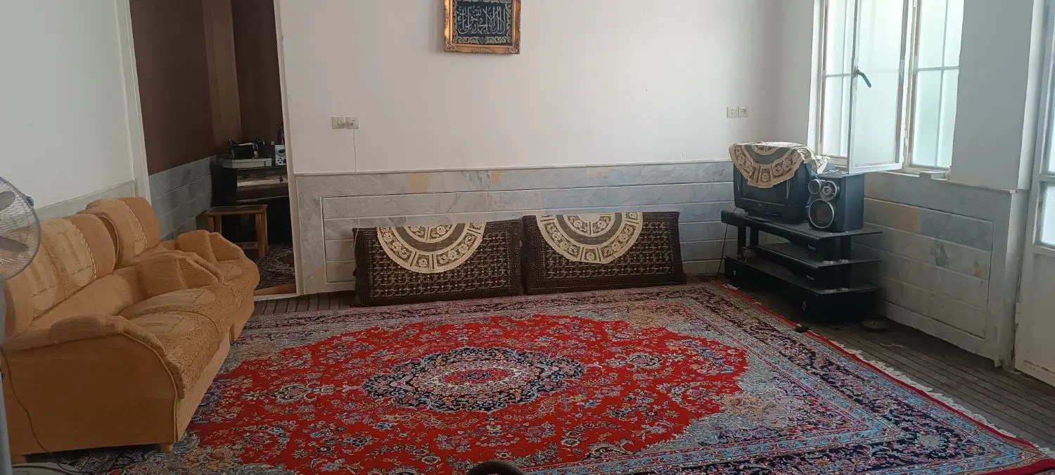 اجاره زیر زمین در استرک