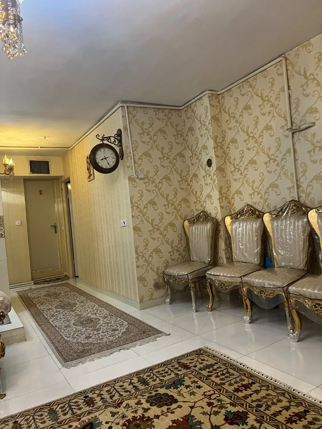 با مدیریت خانم معین.فروش آپارتمان