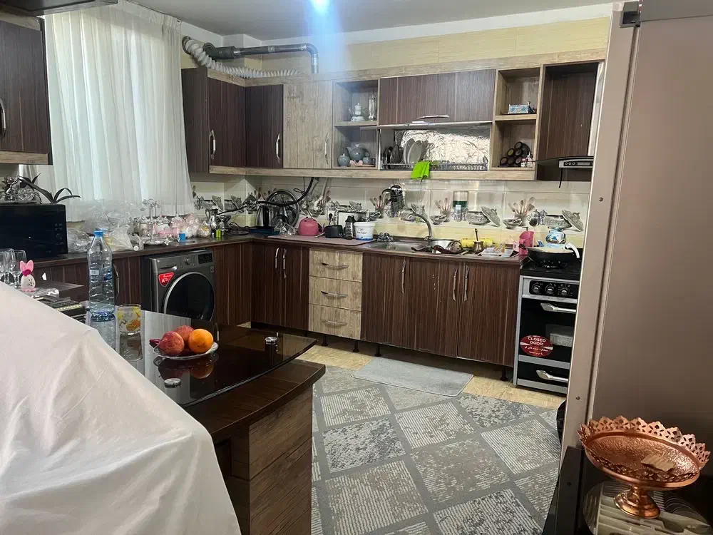 خانه ۹۰متری خیابان کاوه گلستان (برازنده)