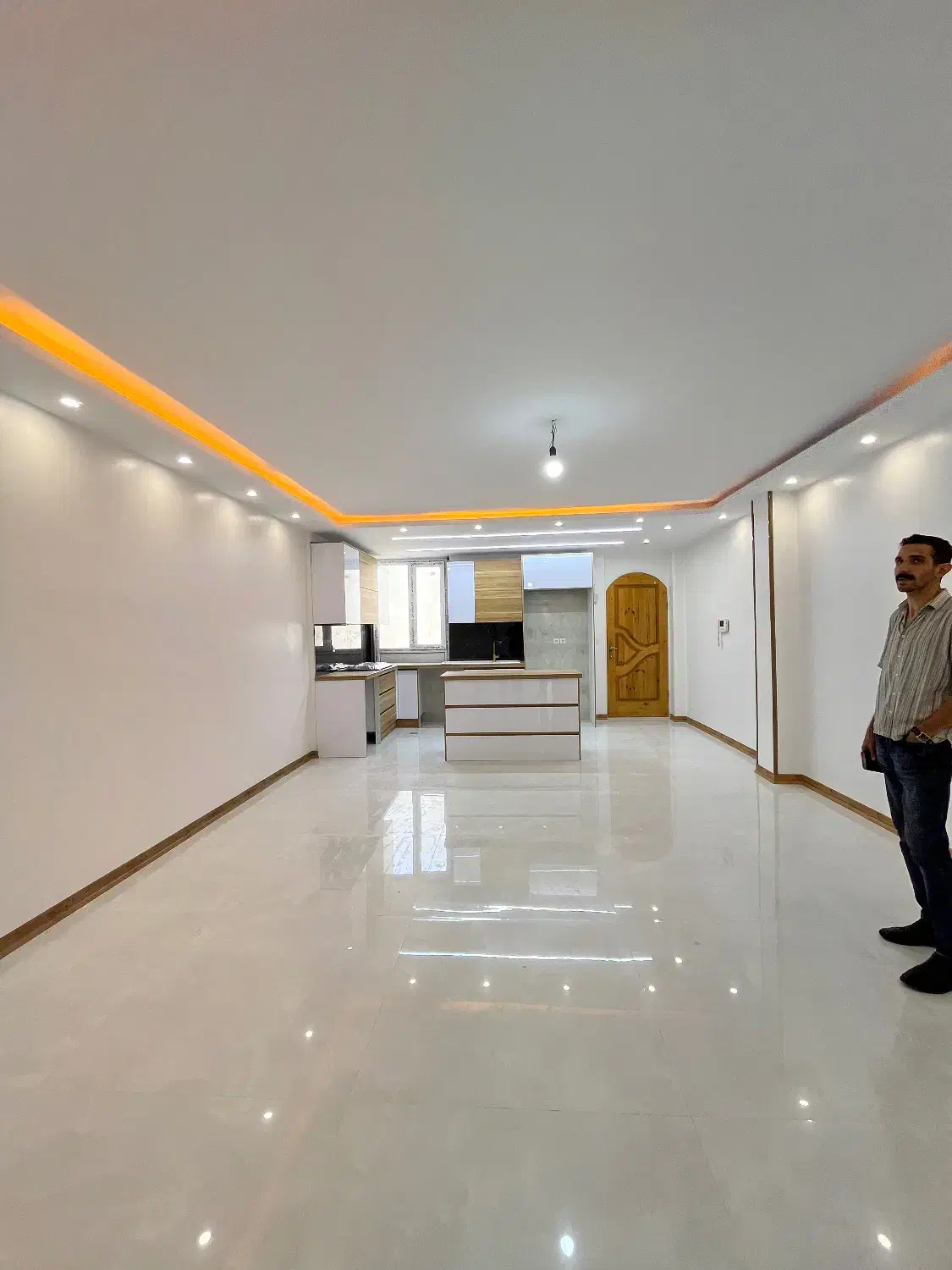 آپارتمان ۷۰متری فول امکانات بازسازی شده کوی فردوس
