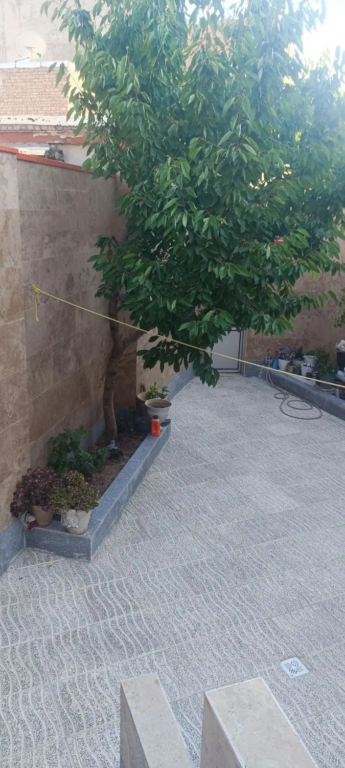 رهن و اجاره حیاط ویلایی پاسداران