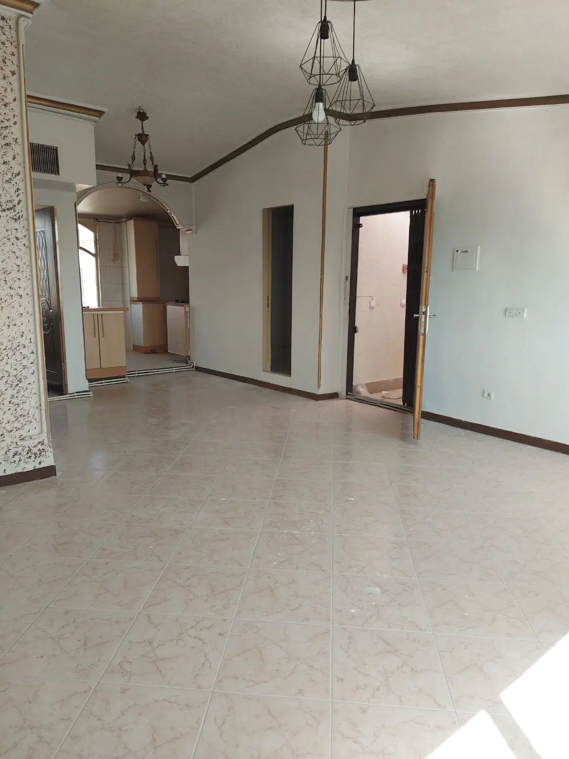 آپارتمان ۷۰ متری تک خواب بلوار آزادی