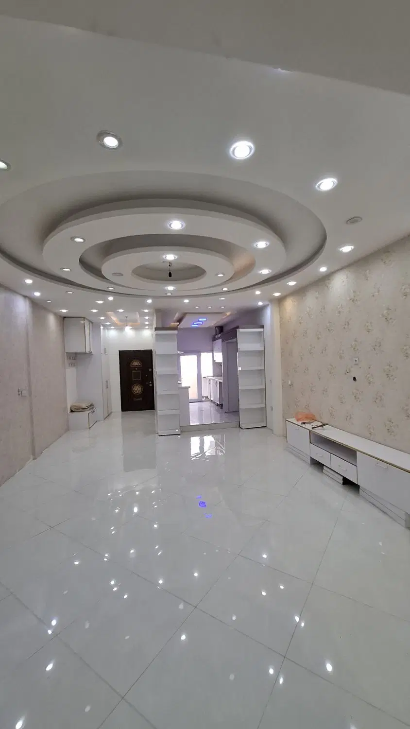 آپارتمان با پارکینک