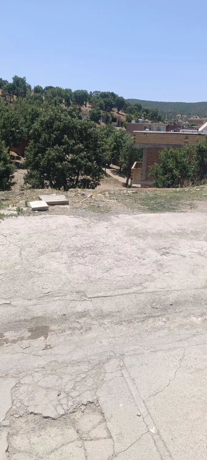 زمین مسکونی