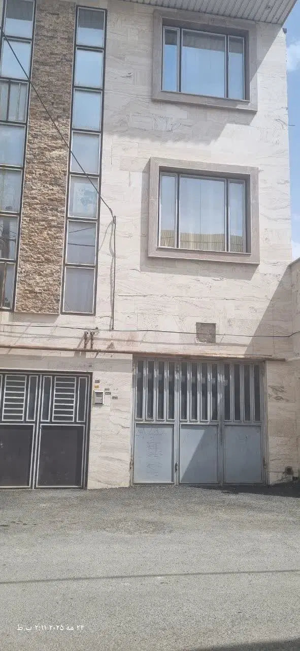 ملک ۸۰ متری  در قنات ناصری