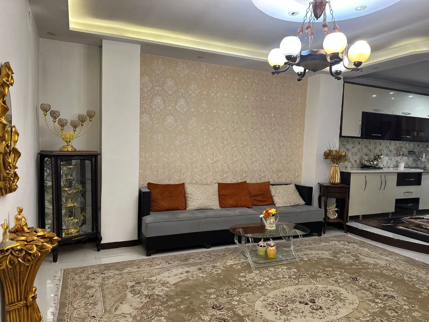 رهن یک دستگاه آپارتمان بسیار خوش نقشه