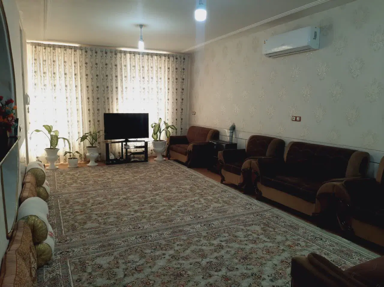 فروش خانه طبقه دوم در کوهسبز