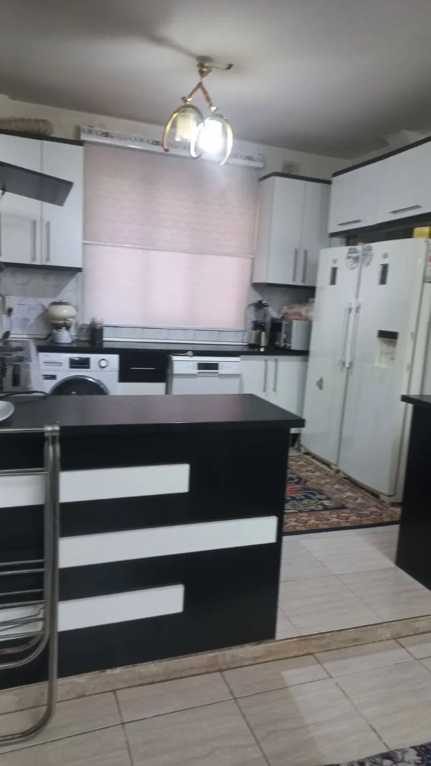 آپارتمان۸۰مترترتمیزشیک