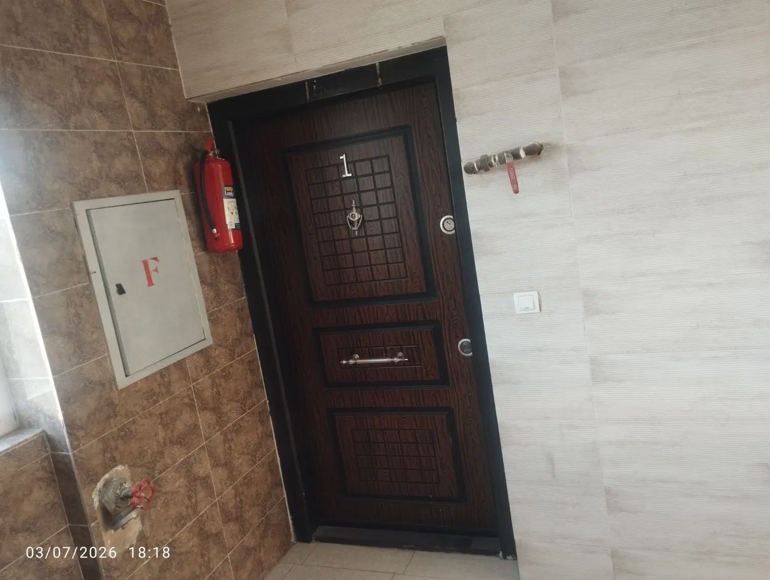 فروش آپارتمان ۳خوابه(تک واحدی)