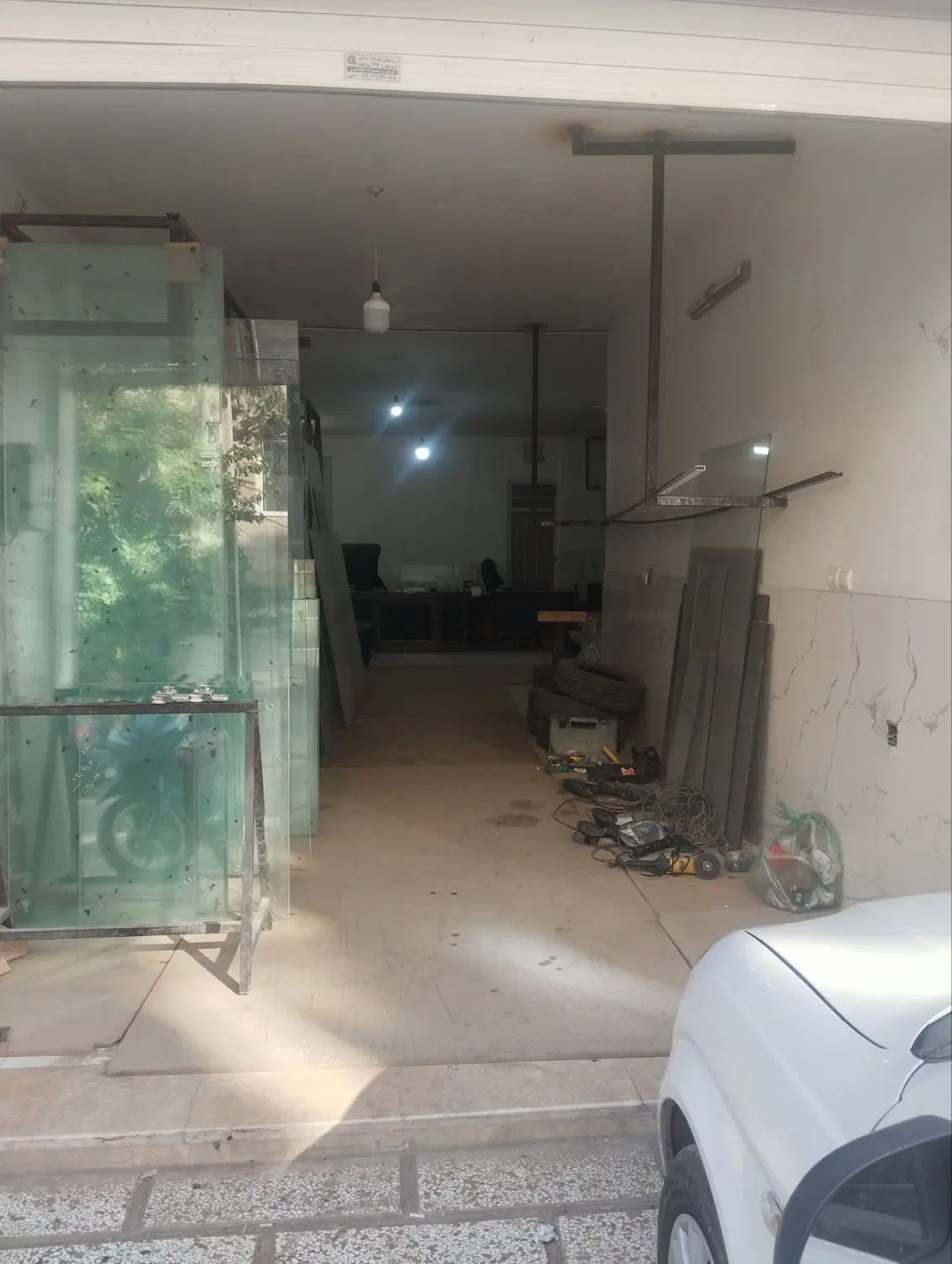 مغازه ۷۵ متری کشاورز طرحچی