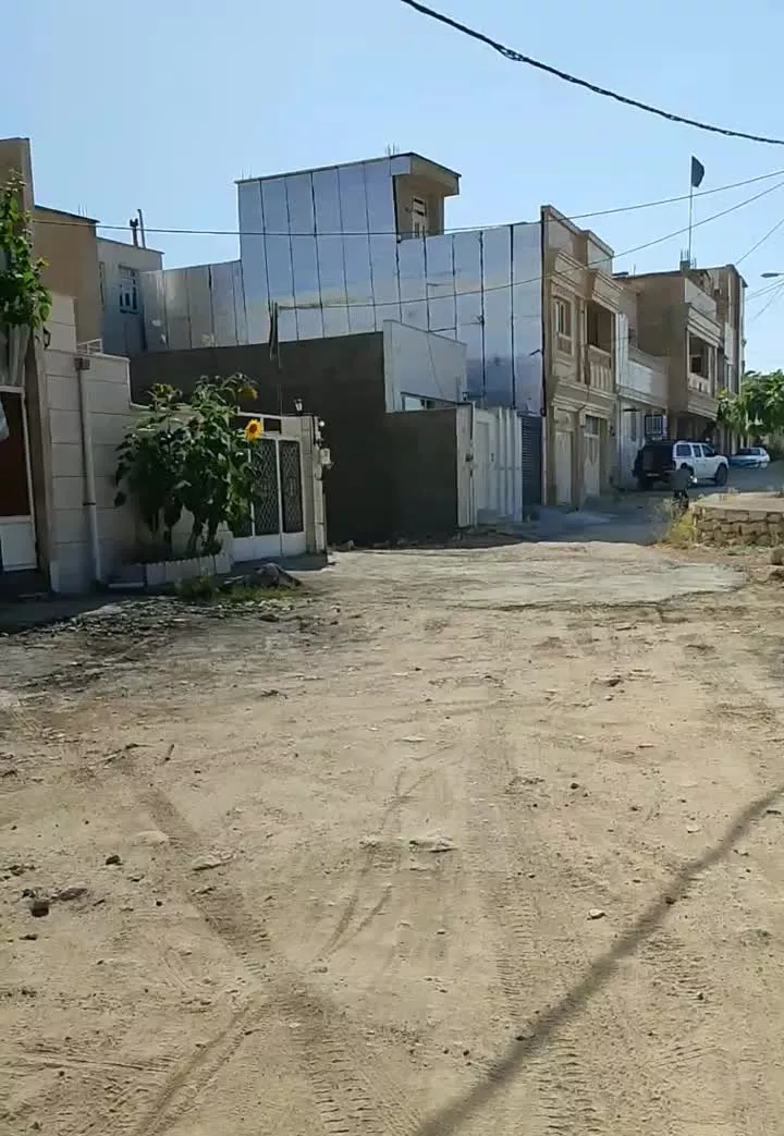 زمین اول سرطاف سند تک برگ (بالاتر از قصابی ها)