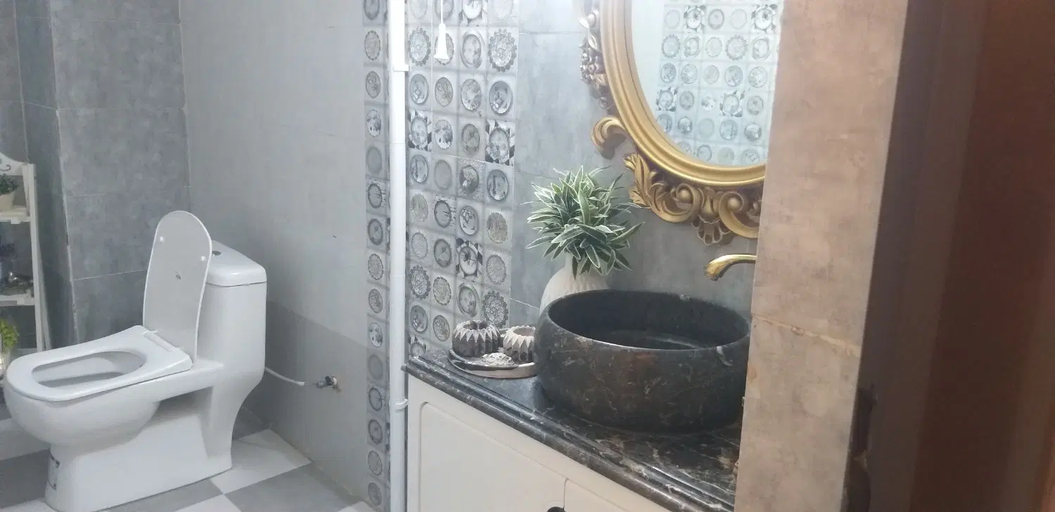 آپارتمان تک واحدی،سه خواب،۱۵۱متر..فول
