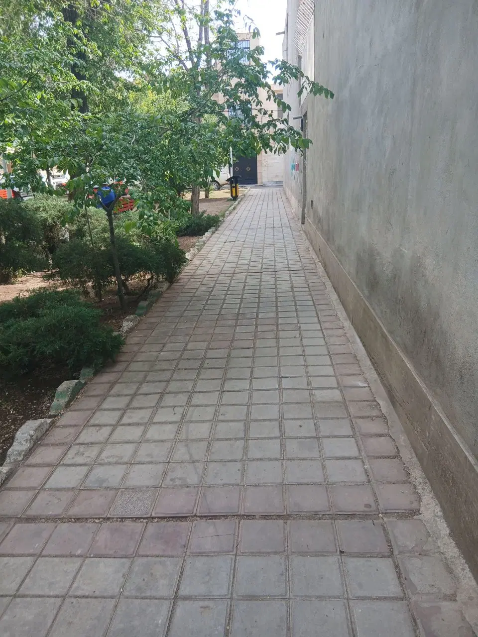 خانه ویلا با مغازه