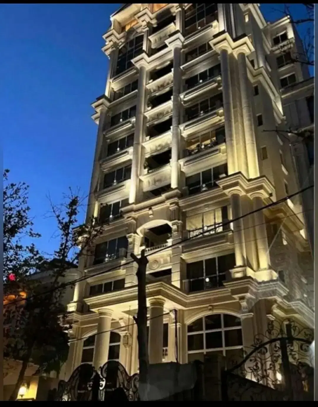 فروش اپارتمان صفر و نوساز با پارکینگ اختصاصی