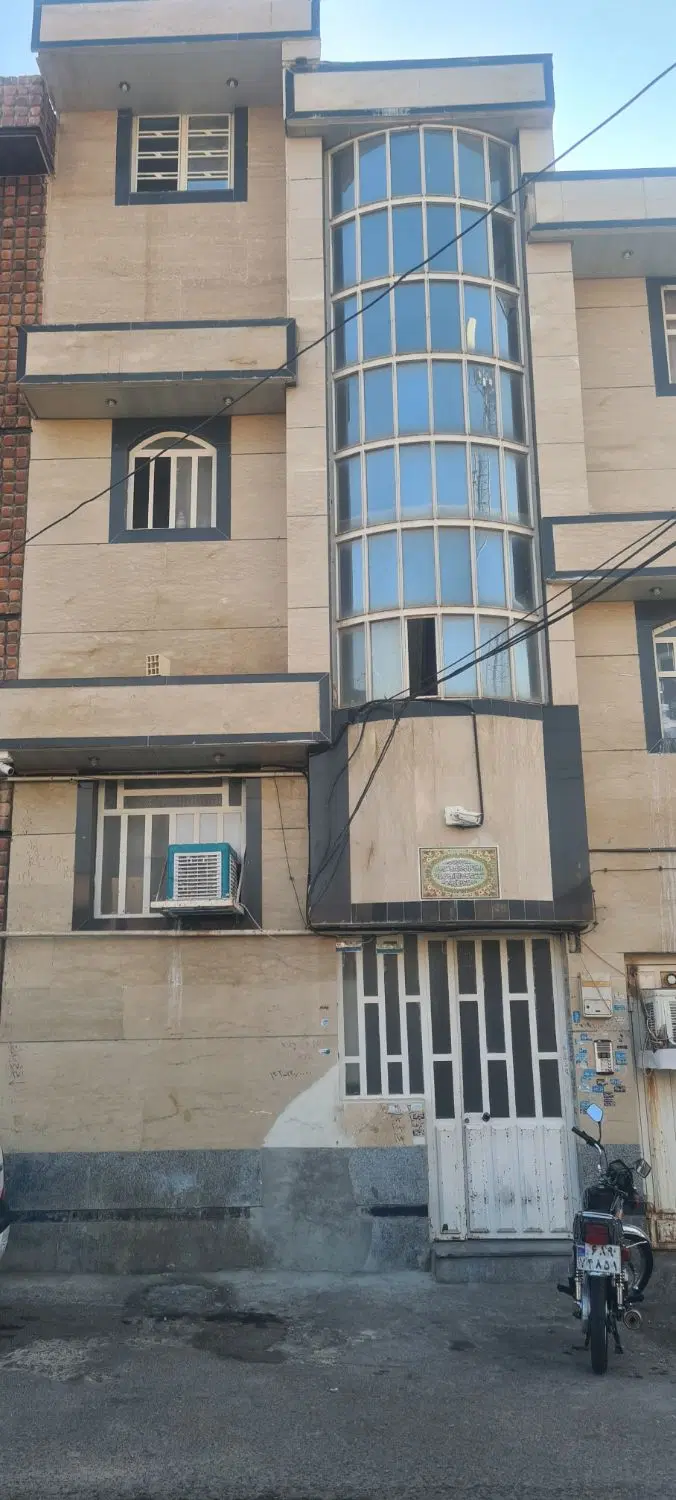 منزل ویلایی طبقه دوم فروشی