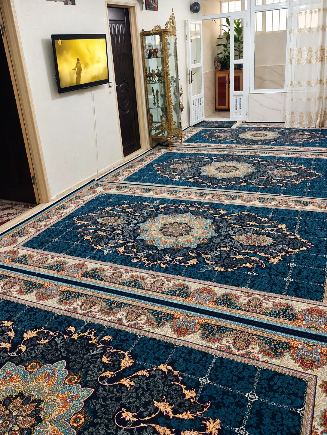 آپارتمان همکف راه جدابا ۱۰مترمغازه
