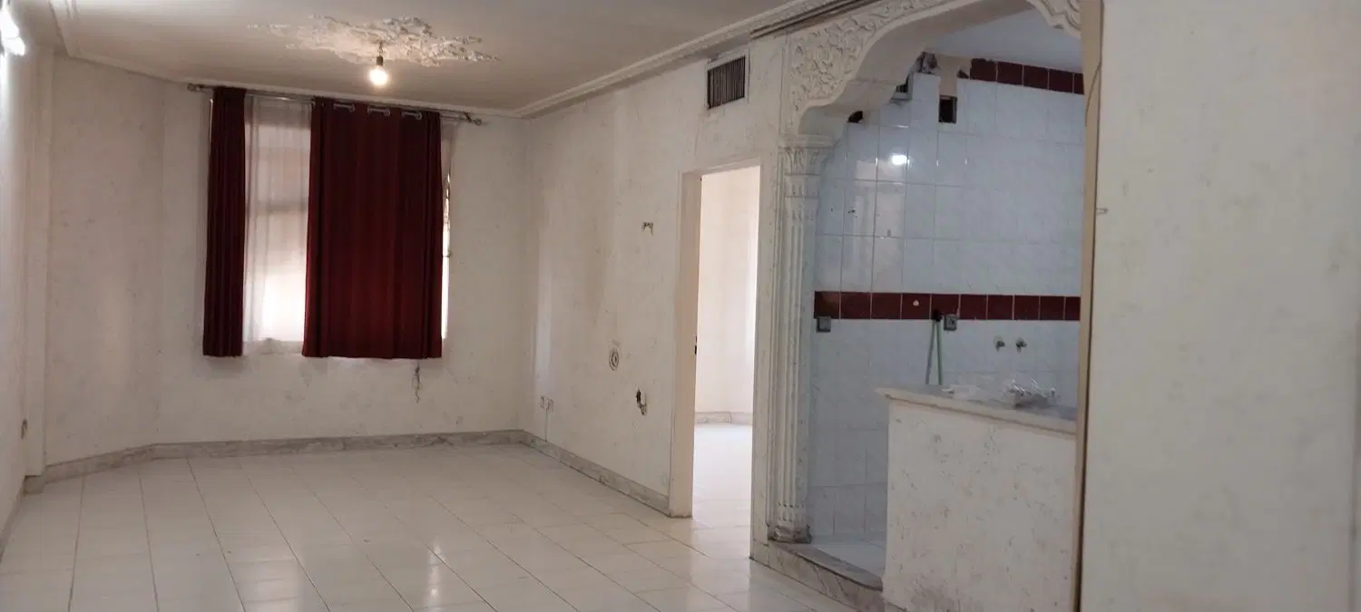 رهن و فروش آپارتمان یک خواب بزرگ