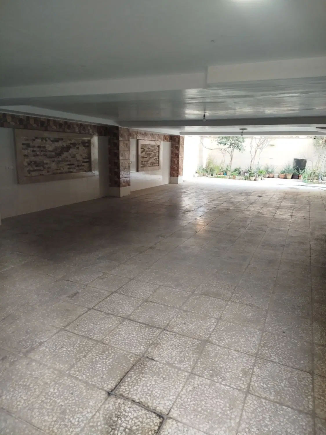 آپارتمان نقلی