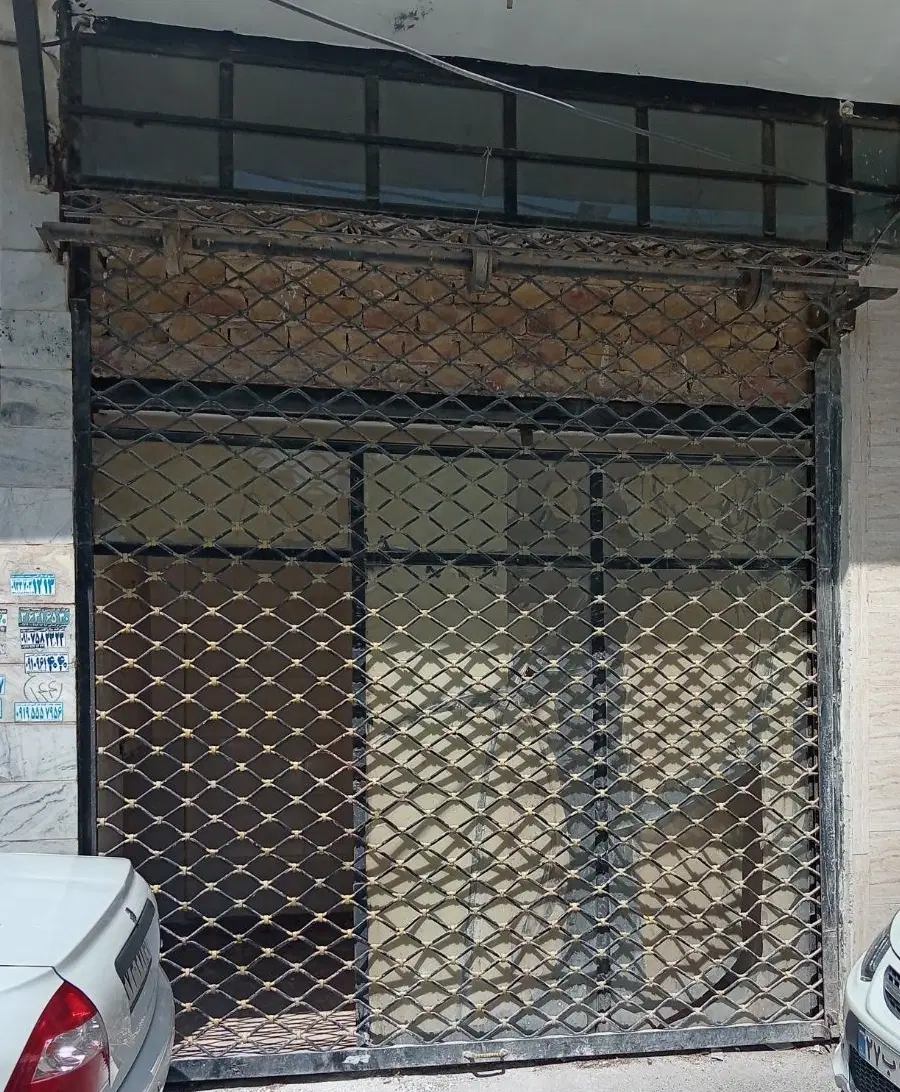 یک باب مغازه کنار هنرستان امام سجاد
