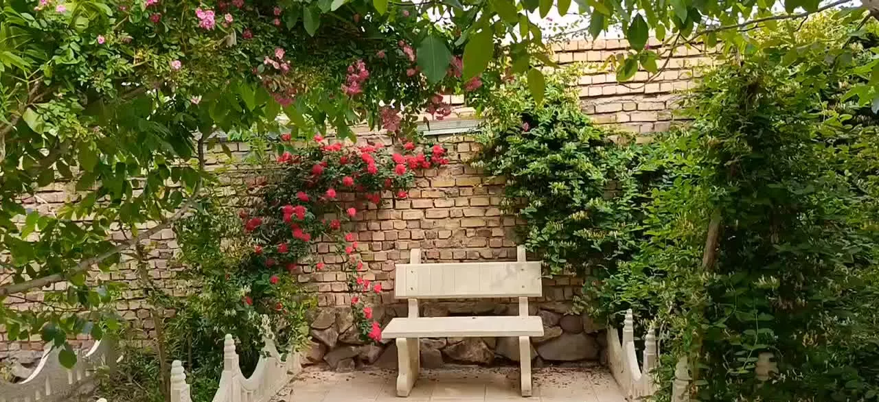 فروش ویلا باغ مسکونی غار مجموعه‌ فرمانداری