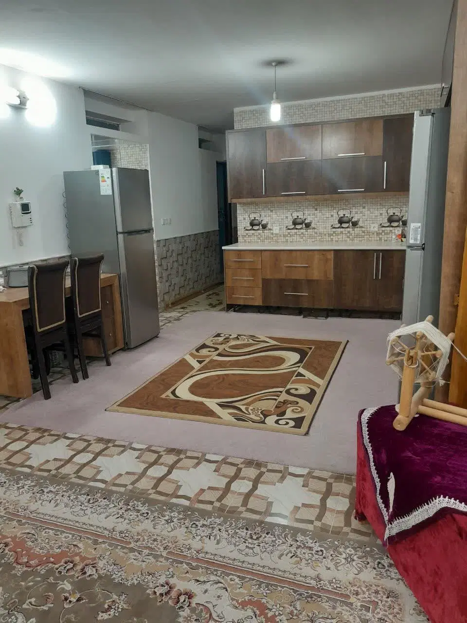 ۹۰ متری دوخواب راه جدا مرکز شهر