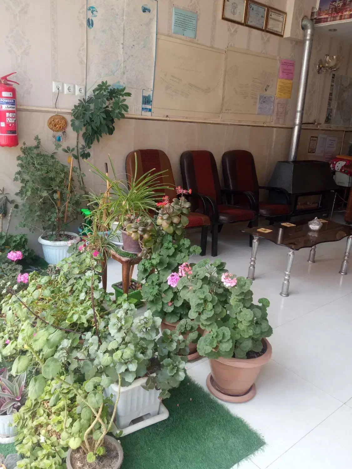 اجاره مغازه در کارشناسان فازدو25متر