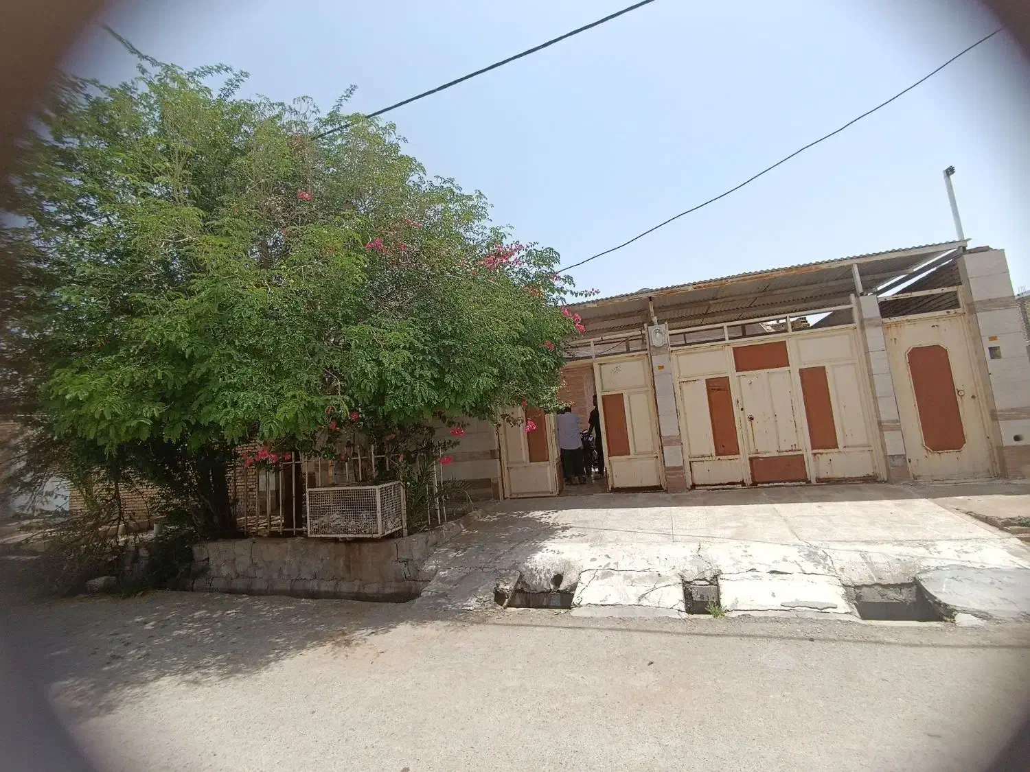 منزل۳۰۰متری نوساز بافت جدید دونه سعدی ۱۰