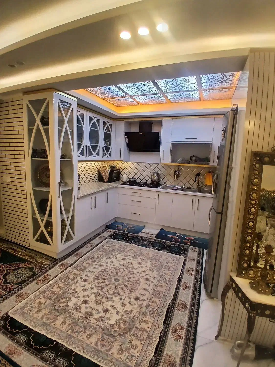 واحد۹۰متری شهرک علوی