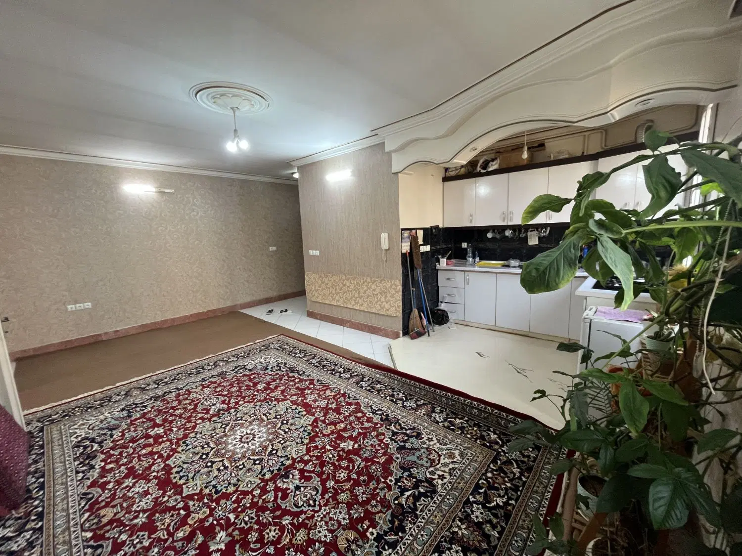۶۰ متری سند تجاری مسکونی