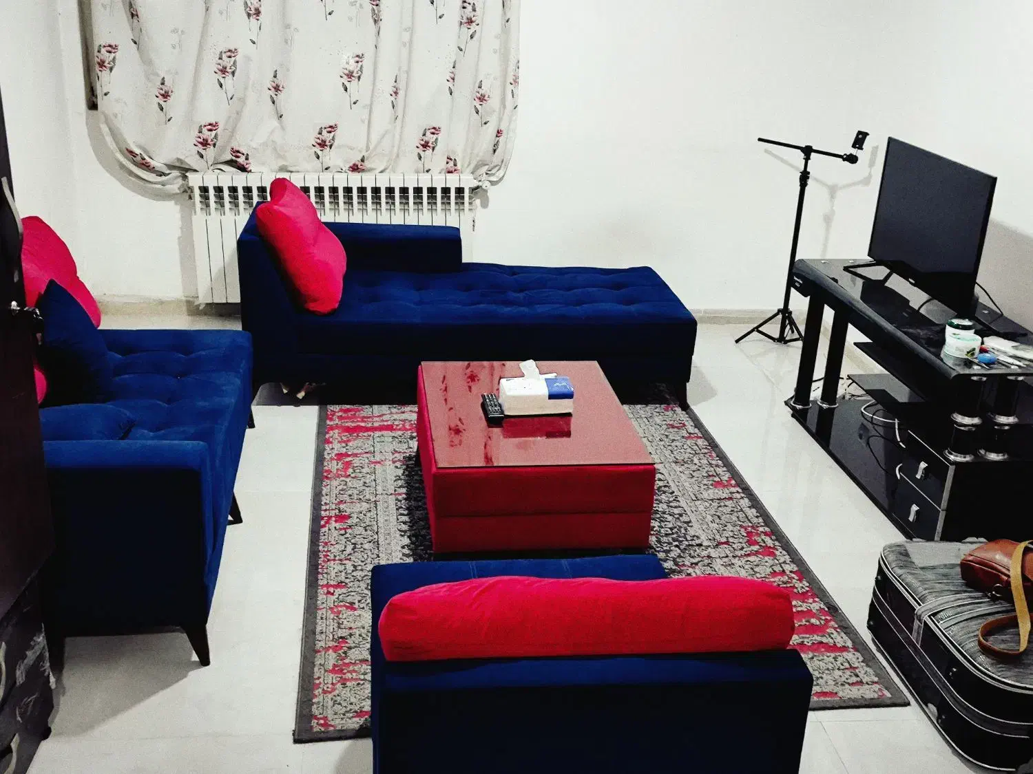 فروش واحد ۴۶ متری فاز ۲ بازسازی شده تک خواب