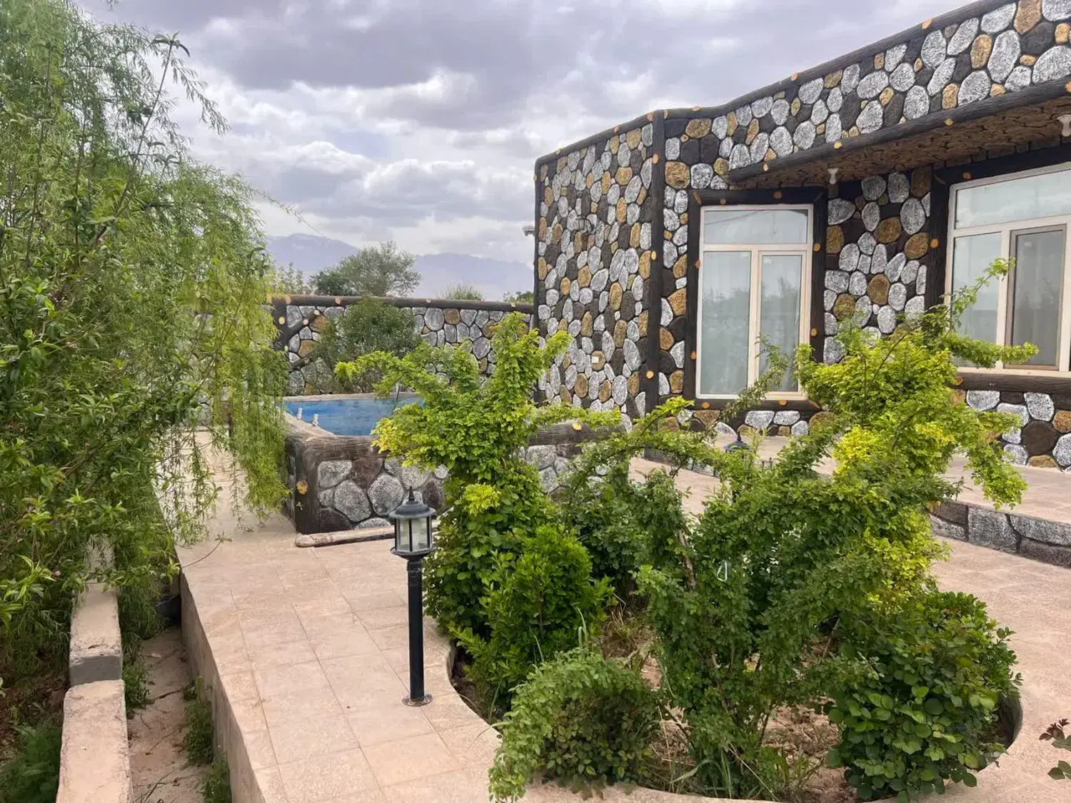 اجاره کوتاه مدت باغ ویلا