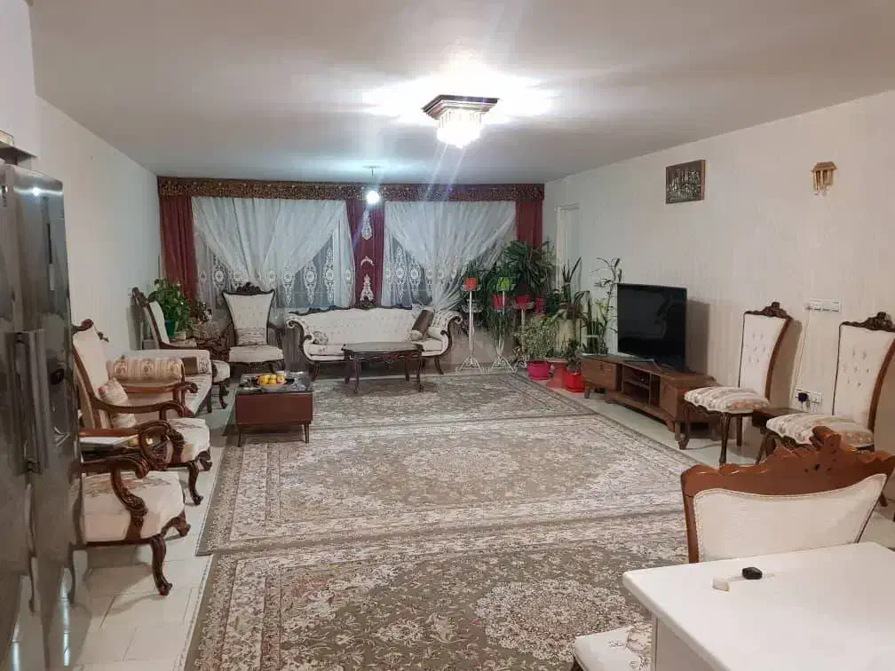 اجاره ی سالیانه خانه ویلایی ۱۴۰ متری