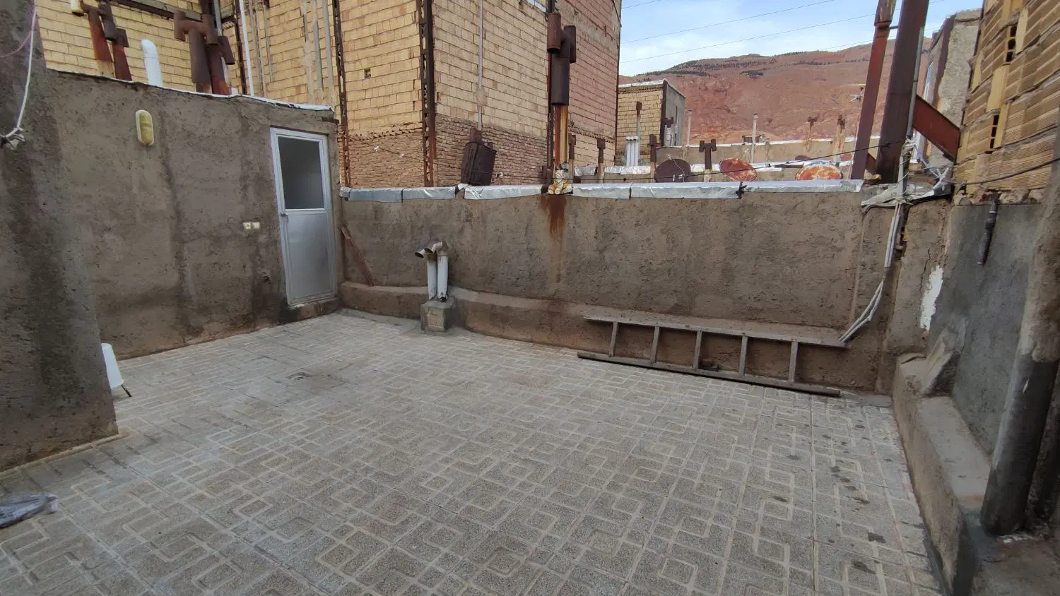 آپارتمان اجاره ای طبقه ۲