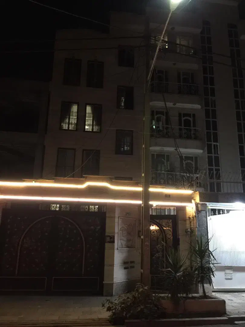 83 متر پرستار (بانک رهنی)