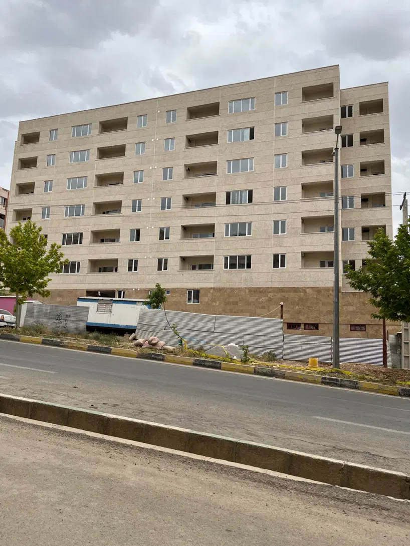 واحد مسکن ملی جانبازان 83 متری