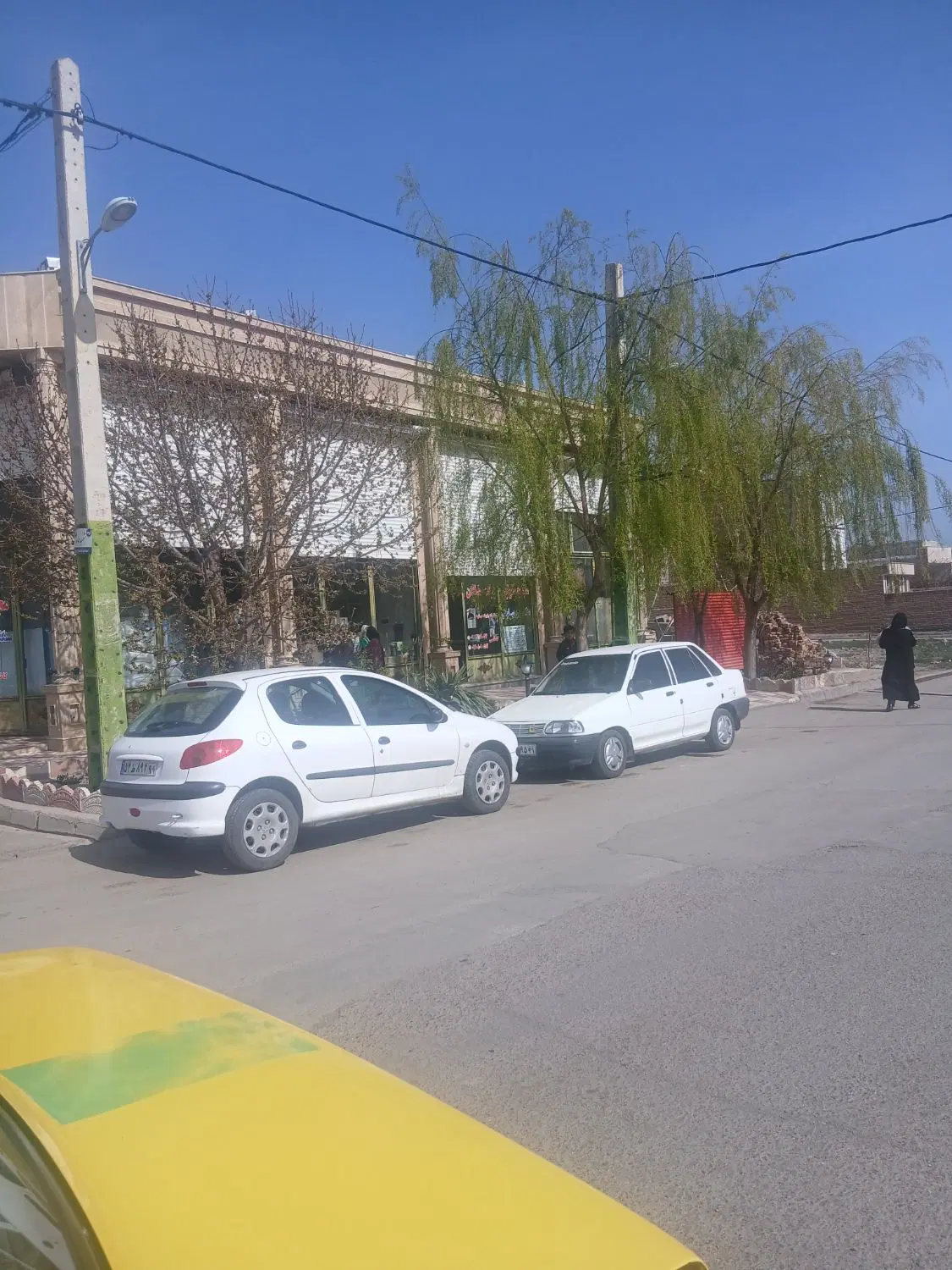 زمین تجاری مسکونی۱۲۰متر نبش در ایران آباد