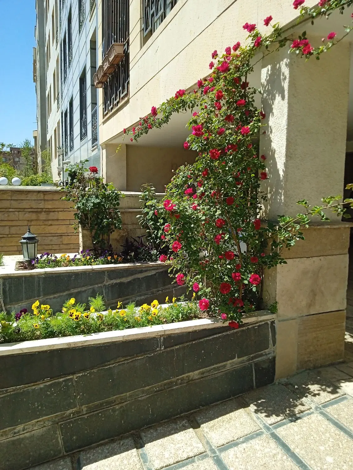 رهن و اجاره آپارتمان 61متر.قنات کوثر